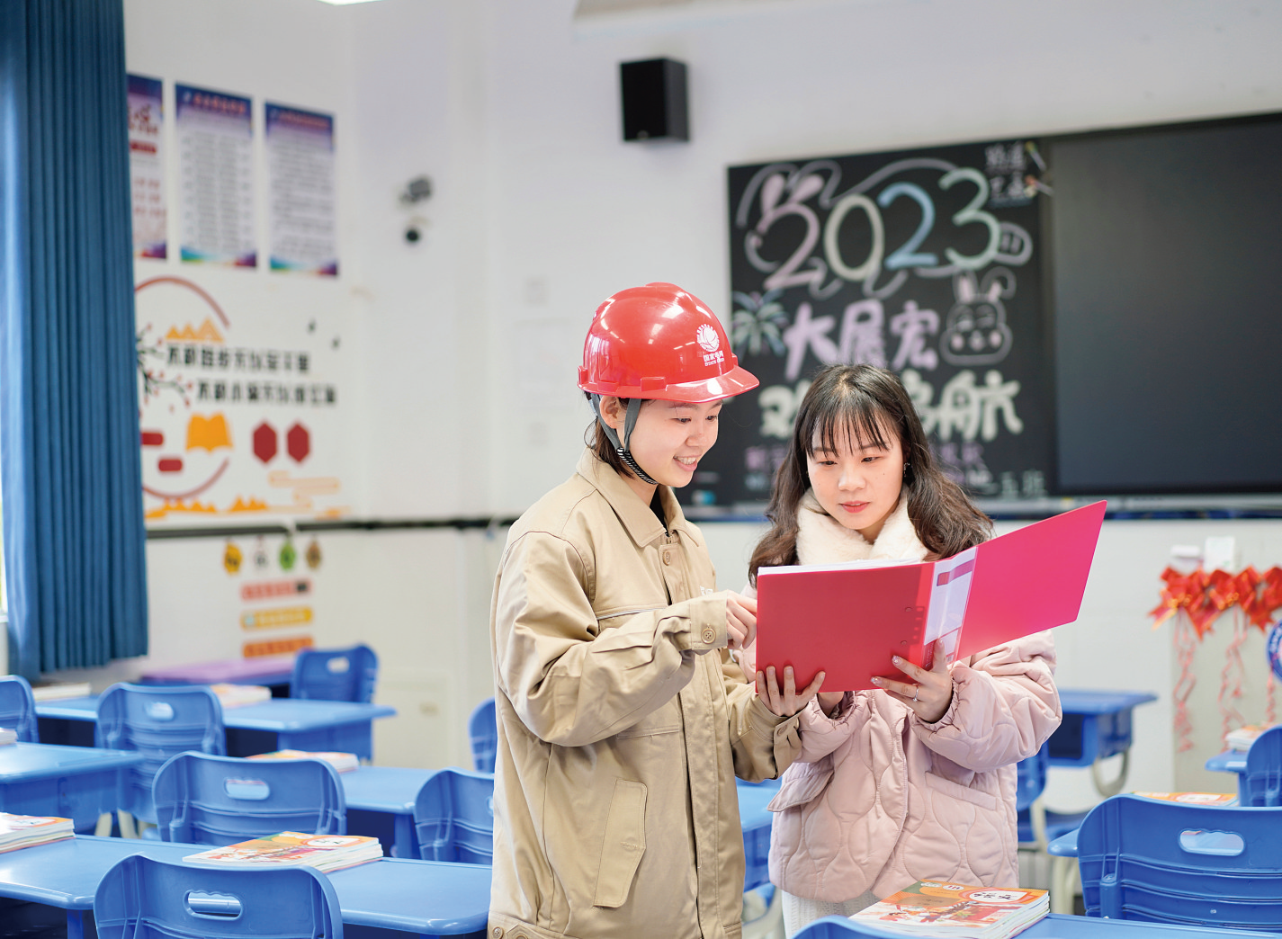 “电力医生”进校园开学用电很安心_《乐山日报》数字报